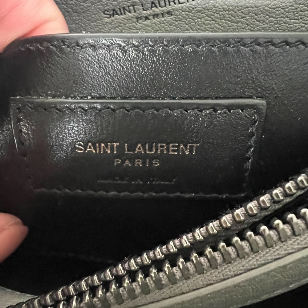 YSL Saint Laurent Medium College Chain Bag in Stone Gray - Picture 9 of 10